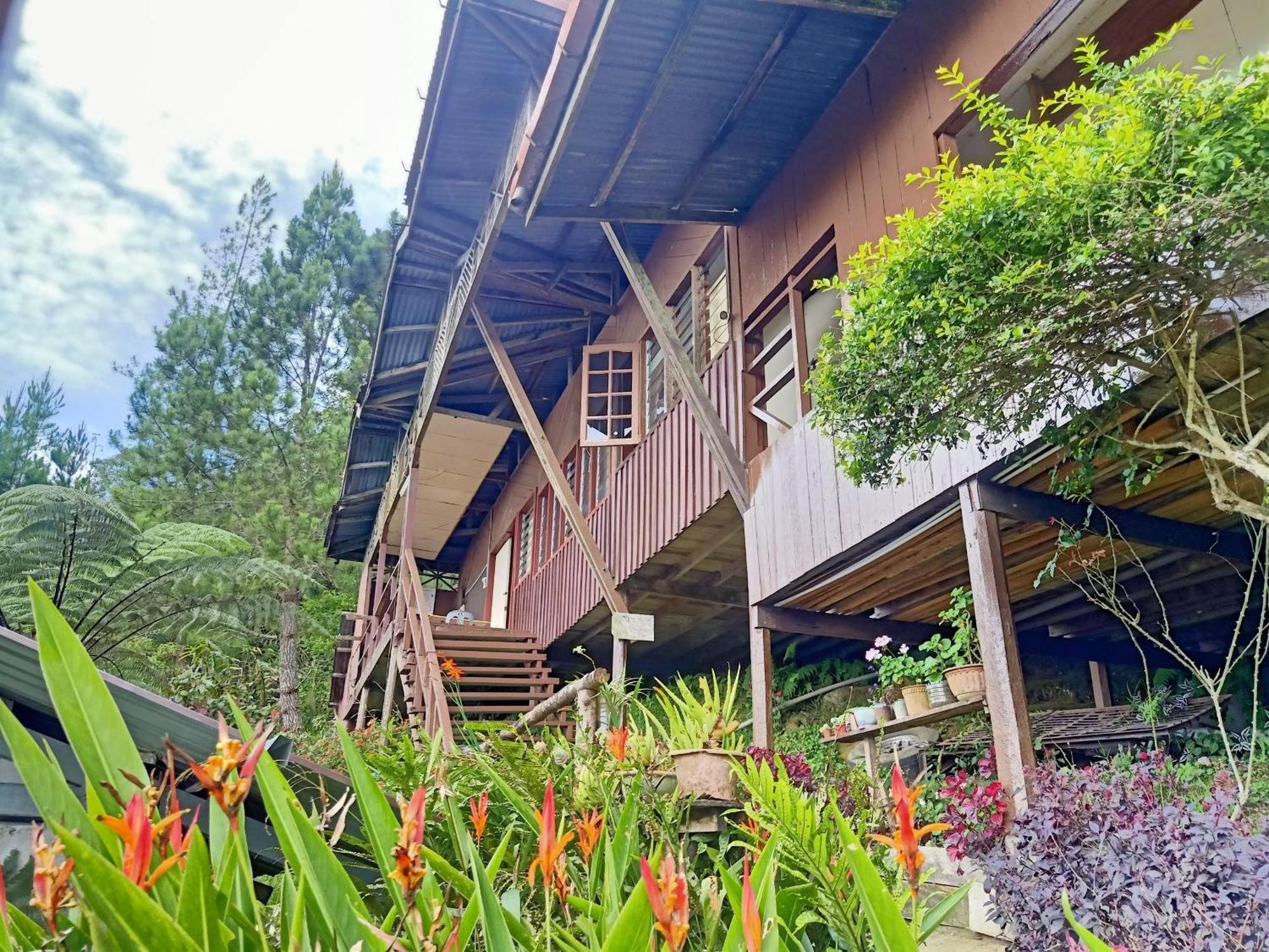 Oyo Home 90430 Mountain Resthouse Ranau Dış mekan fotoğraf