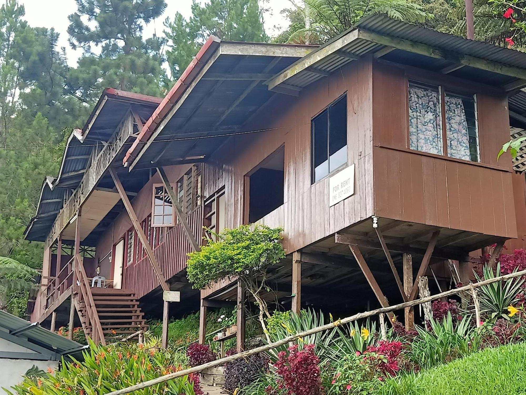 Oyo Home 90430 Mountain Resthouse Ranau Dış mekan fotoğraf